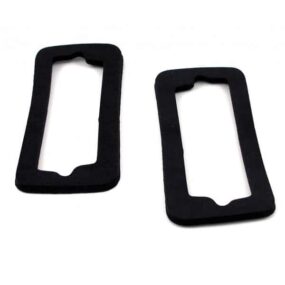 D1ZZ-15447-Rear-marker-lamp-to-body-seals-pair-71-73